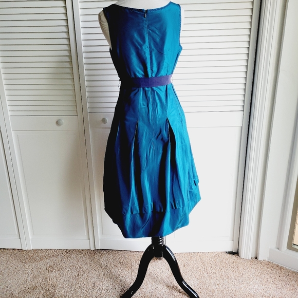 Auth Vera Wang Cocktail Dress size 6 - Picture 4 of 5